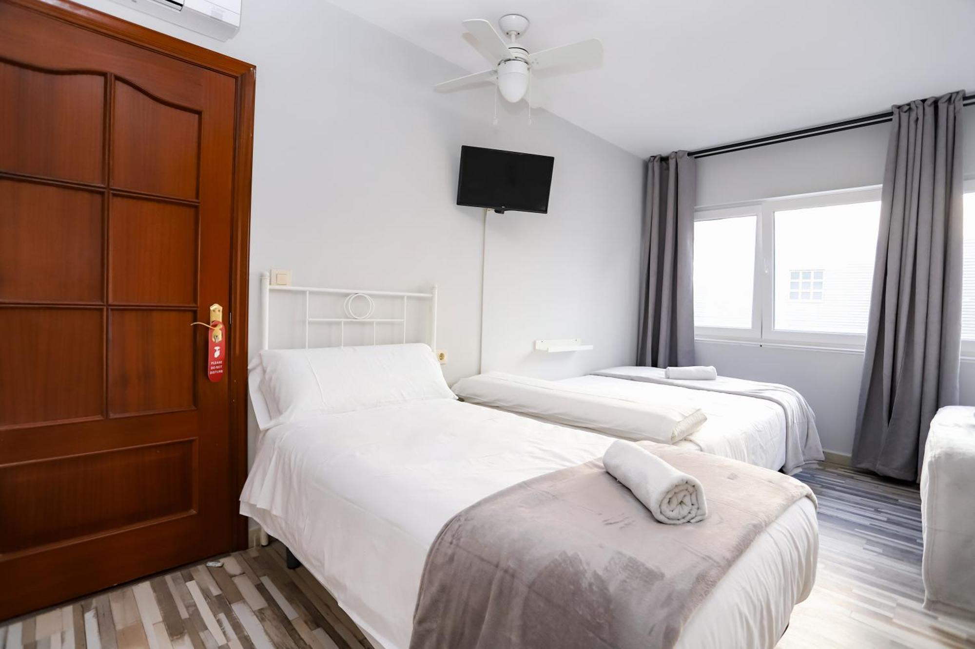 Pension Caldas Caldas De Reis Εξωτερικό φωτογραφία